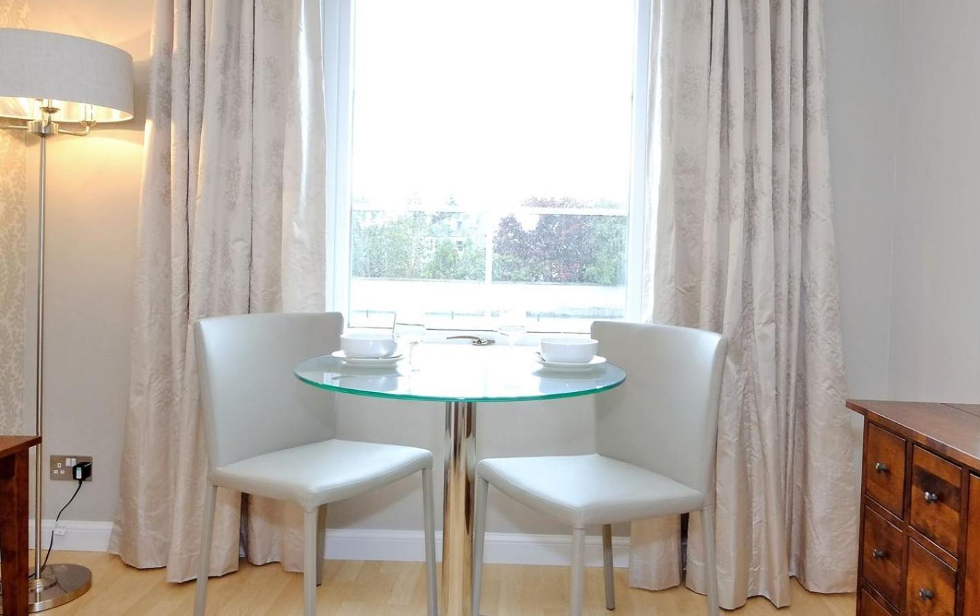 Fonthill Apartment - Central, Free Parking Off Street アバディーン エクステリア 写真